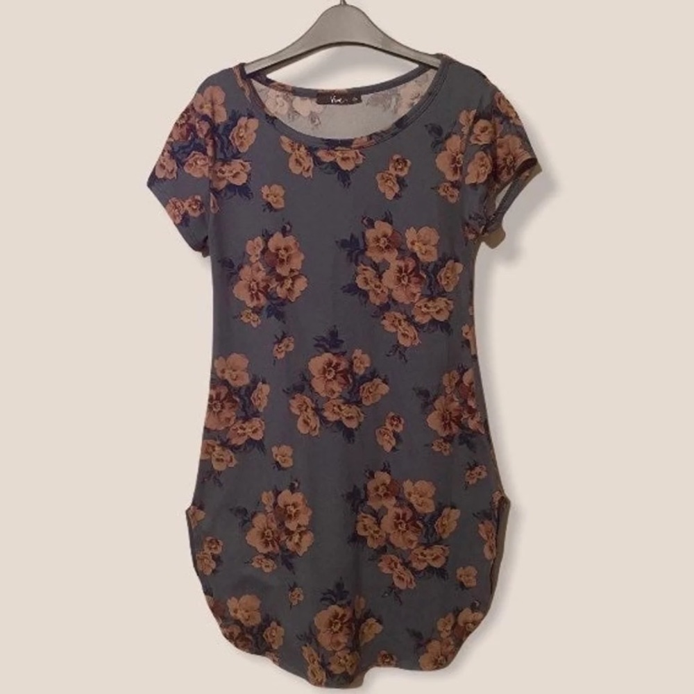 Grey Floral Top With Pink Flowers